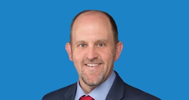 Dr. Muenzer headshot