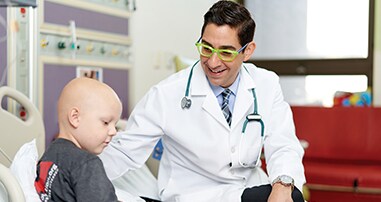 Dr. Fangusaro with pediatric cancer patient