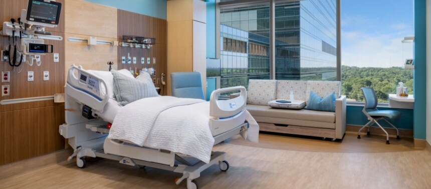 446 patient beds at Arthur M Blank-Hospital