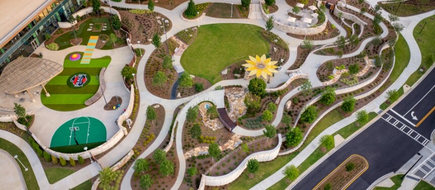 The outdoor garden at Arthur M. Blank Hospital