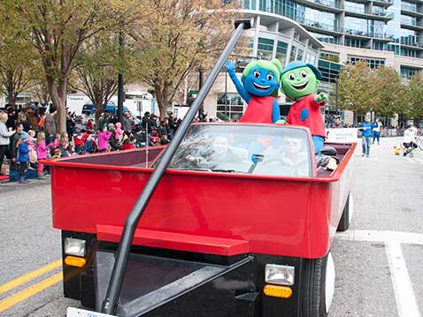 Children S Christmas Parade Healthcare Of Atlanta
